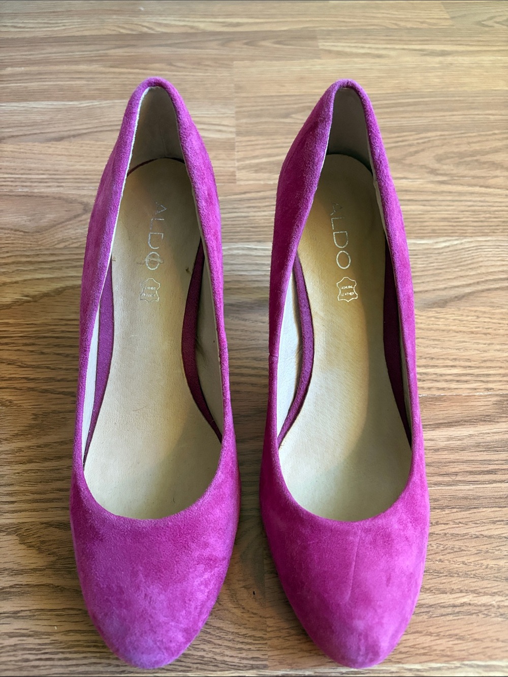 Aldo Pink Suede Pumps